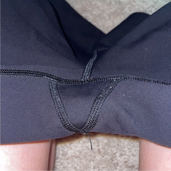 Lululemon leggings - Picture 3 of 4